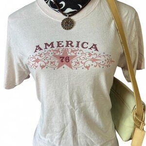 Y2K soft vintage 90s USA tshirt with a relaxed fit women's small 100% cotton 00s